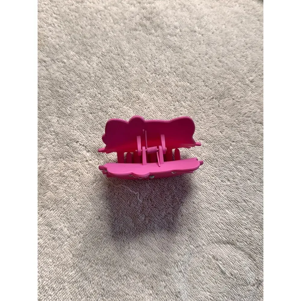 Large hello kitty hair claw clip matte pink with rhinestone accent